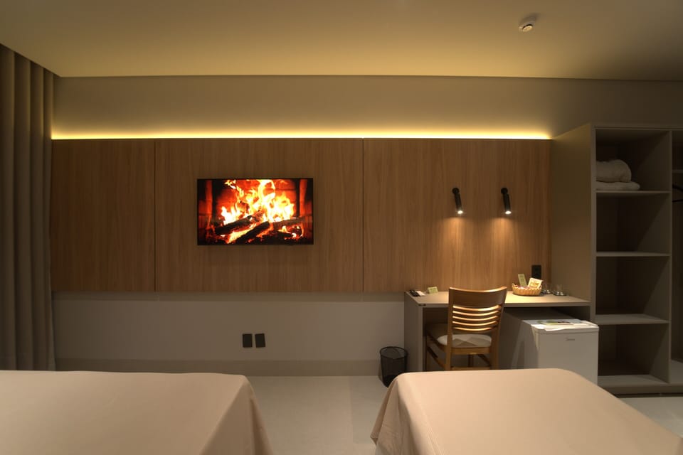 Classic Triple Room | Premium bedding, desk, WiFi (free), bed sheets