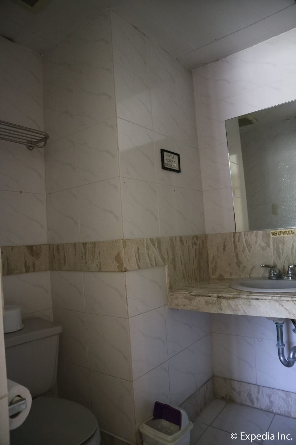 Standard Double Room | Bathroom | Shower, towels