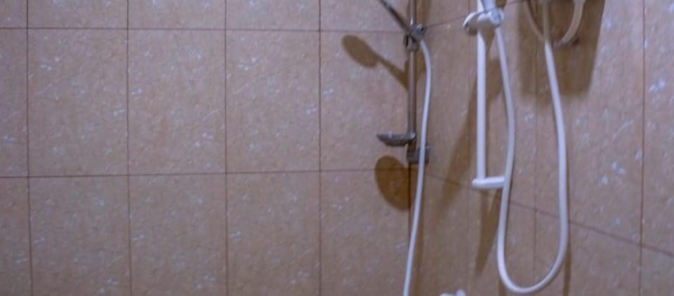 Standard Double or Twin Room, 1 Bedroom | Bathroom | Shower, rainfall showerhead, free toiletries, hair dryer
