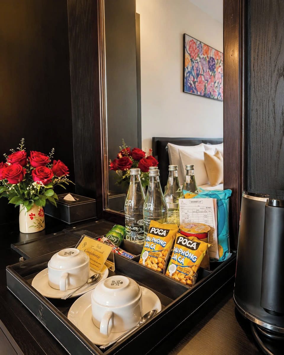 Deluxe Double Room | Minibar, in-room safe, blackout drapes, WiFi (free)