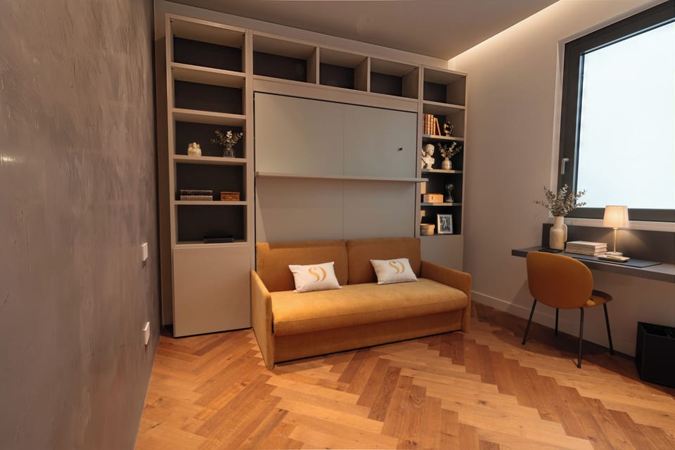 Apartment, Balcony, City View | Interior