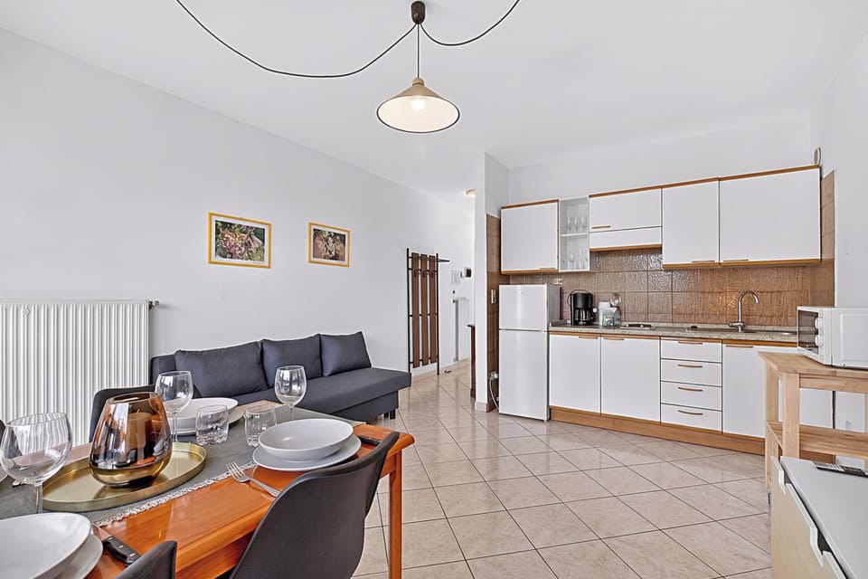 Family Apartment, 1 Bedroom, Balcony (Lagotissimo 17) | Private kitchen
