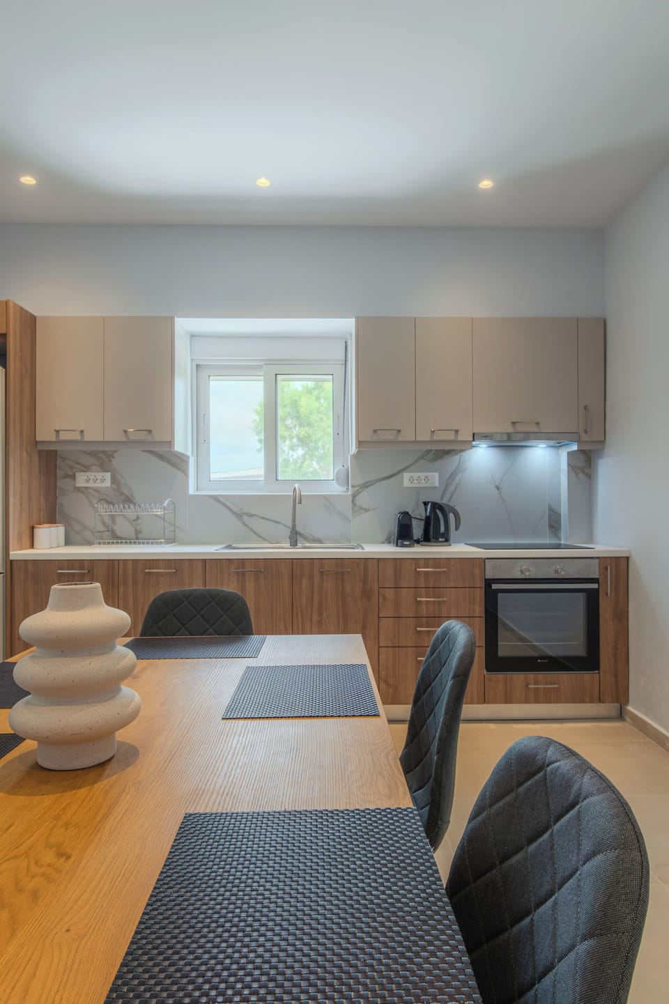 House, Sea View | Private kitchen | Full-size fridge, oven, stovetop, espresso maker