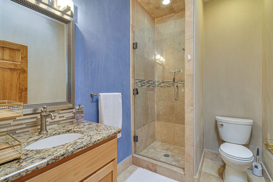 Walkable Home w/ Office in Downtown Albuquerque! Cottage in Albuquerque