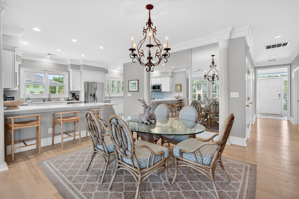 Villa, 3 Bedrooms | Dining