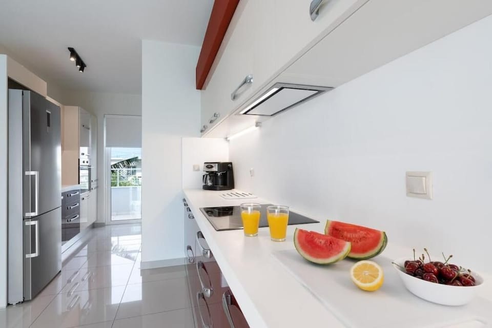Superior Villa, Patio | Private kitchen | Coffee/tea maker, electric kettle