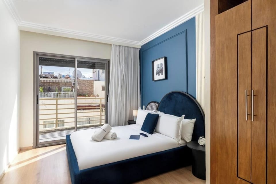 Apartment, Balcony, City View | WiFi (free), bed sheets