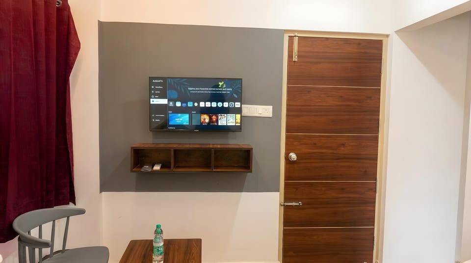 Superior Double Room, City View | Interior