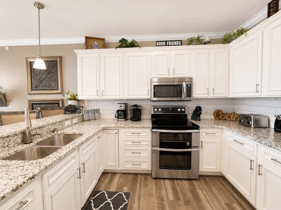 Condo, Multiple Beds (Lakeside Paradise at) | Private kitchen