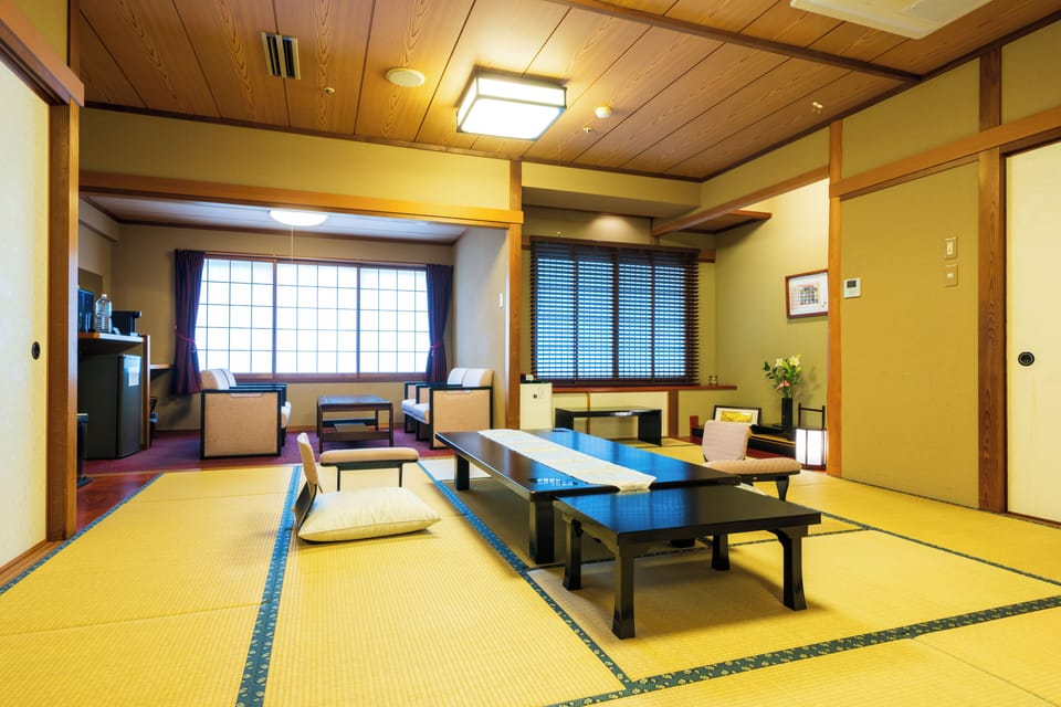Premium Japanese Style Room, Semi Open-air Bath | In-room safe, WiFi (free), bed sheets
