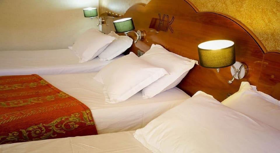 Minibar, blackout drapes, cribs (free), WiFi (free)
