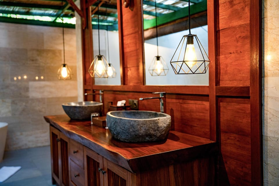 Villa, Private Pool, Garden View | Bathroom | Separate tub and shower, hair dryer, slippers, towels