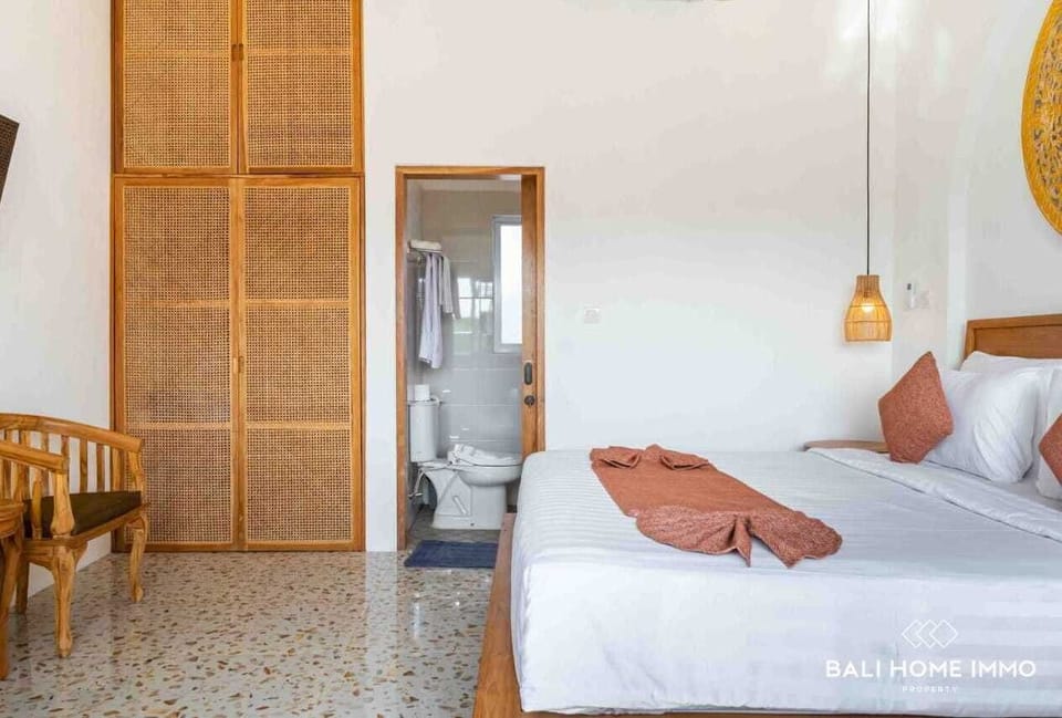 Deluxe Villa | In-room safe, desk, iron/ironing board, free WiFi