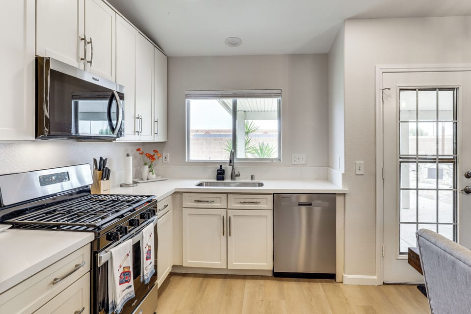 House (3 Bedrooms) | Interior