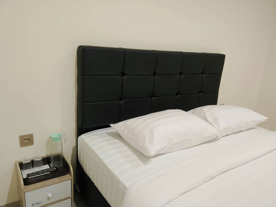 Deluxe Room | Desk, WiFi (free)