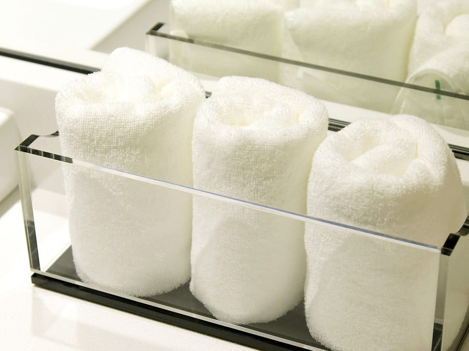 Bathroom amenities