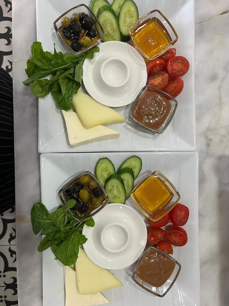 Free daily on-the-go breakfast