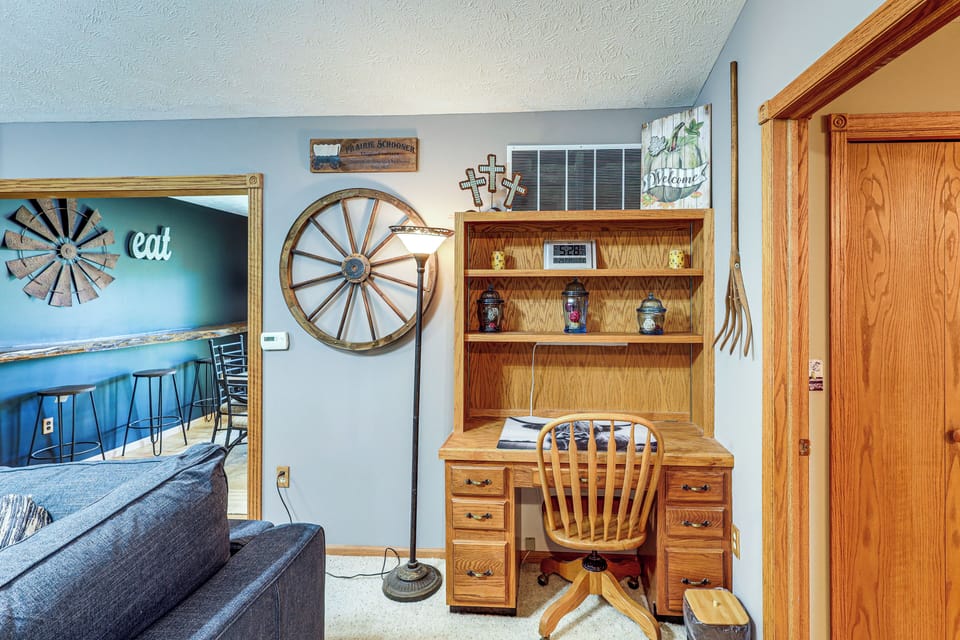 House (2 Bedrooms) | Interior