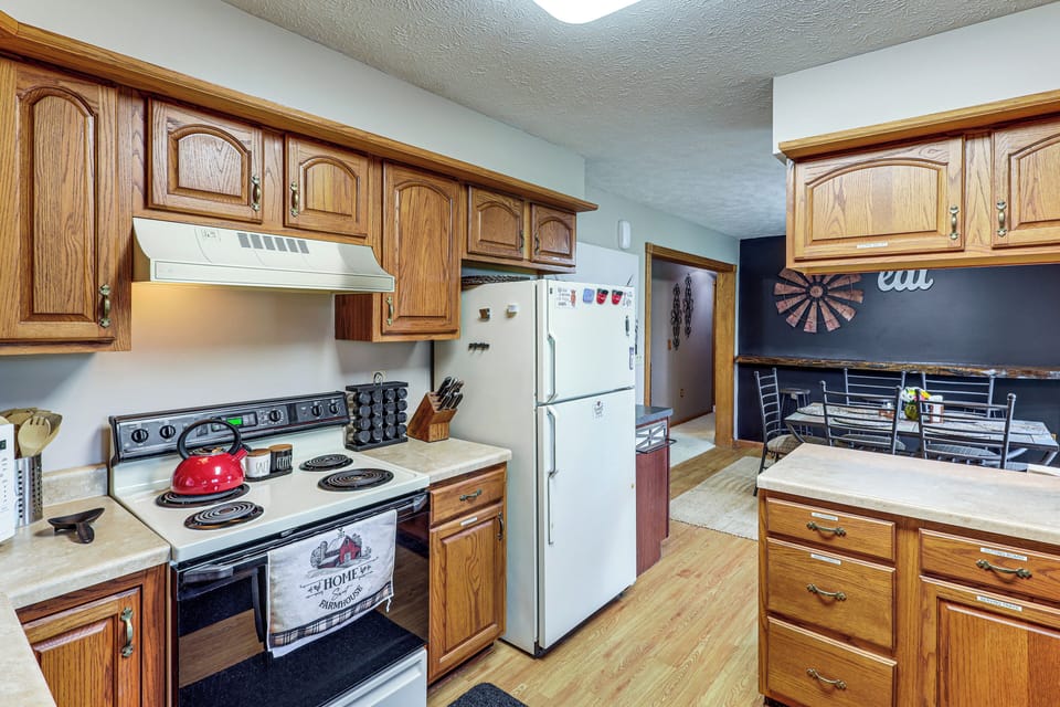 House (2 Bedrooms) | Interior