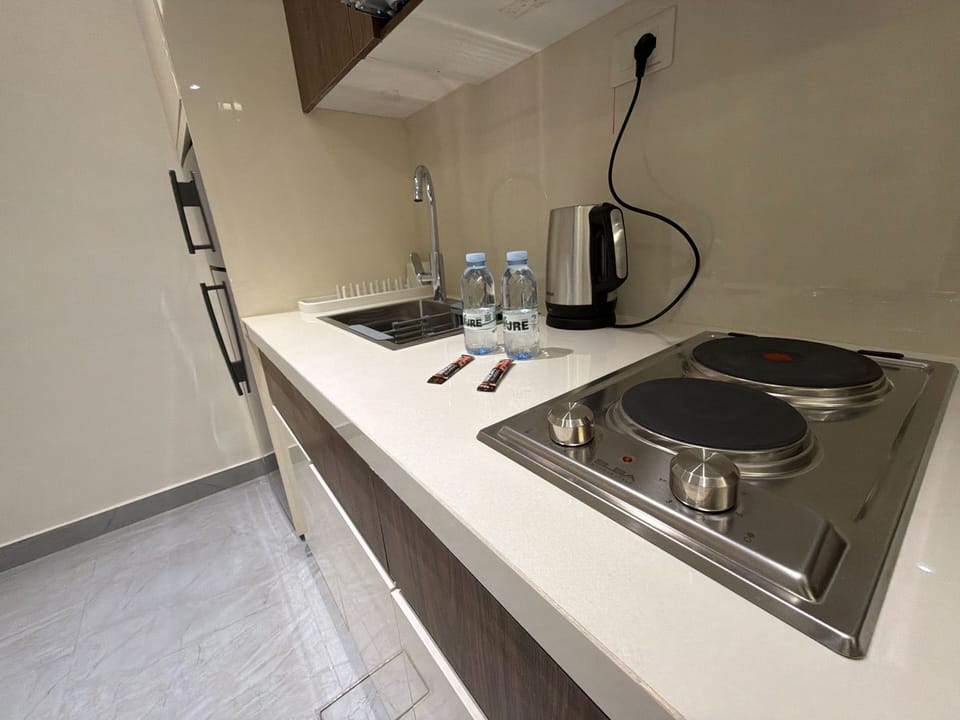 Apartment, 1 Bedroom, Accessible, Smoking | Interior