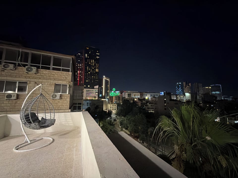 Apartment, 2 Bedrooms, Accessible, Smoking | Property grounds