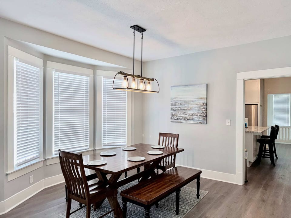 House, Multiple Beds, Garden View (Uptown Cottage) | Dining