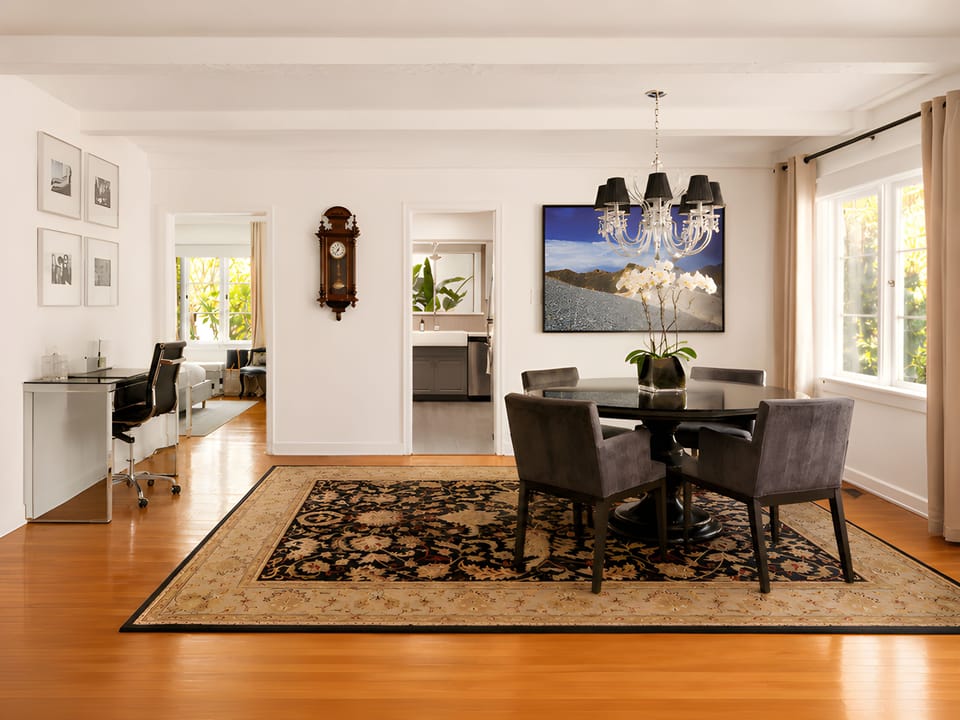 Luxury House | Dining room