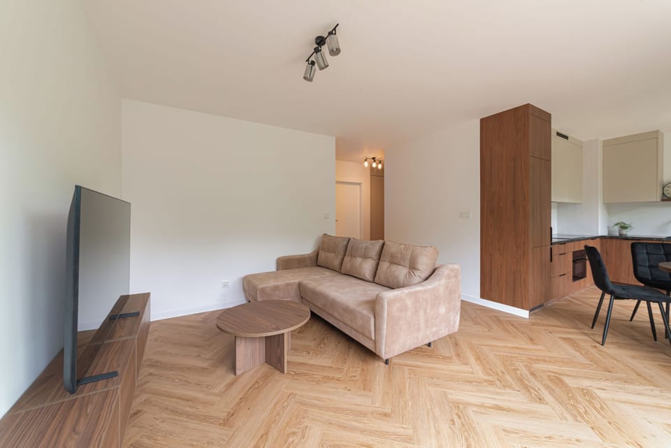 Deluxe Apartment, Garden View | Living area