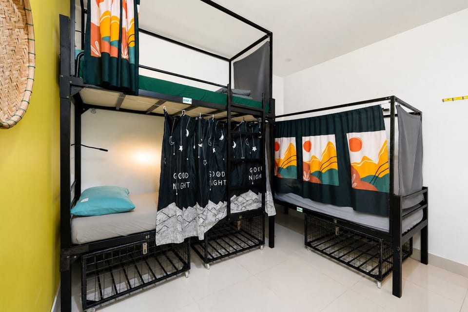 Superior Shared Dormitory, Mixed Dorm, Non Smoking | WiFi (free), bed sheets