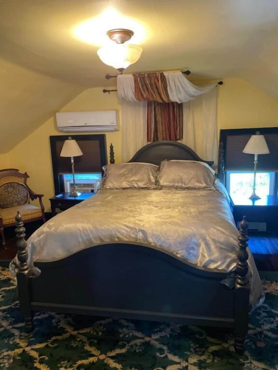 Romantic Double Room, Non Smoking, River View | Free WiFi