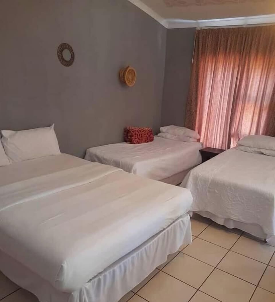 Comfort Twin Room | WiFi (free)