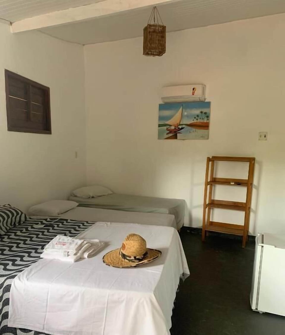 Comfort Quadruple Room, Lanai, Pool View | Interior