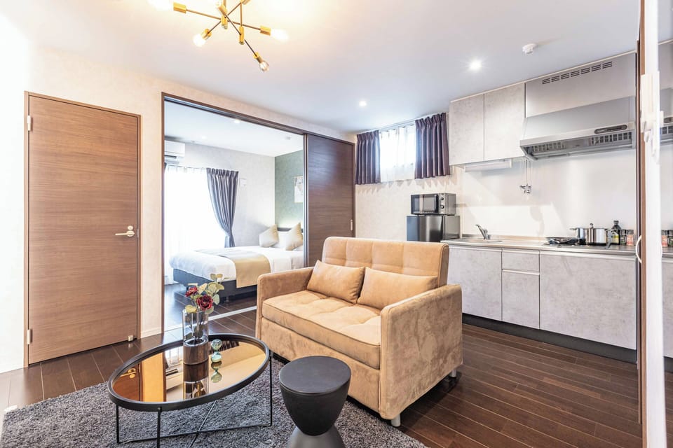 Standard Apartment, Lanai | Living area
