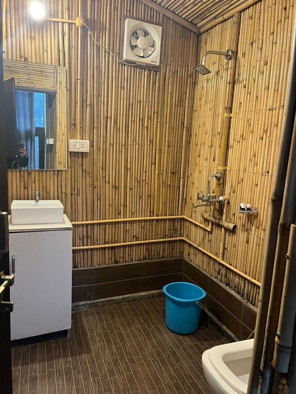 Family Room, City View | Bathroom | Shower, free toiletries, towels