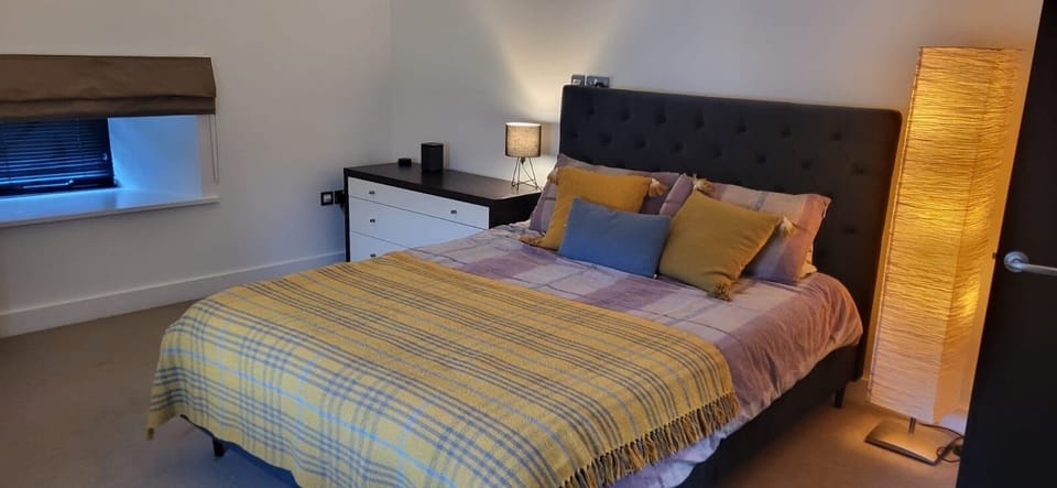 Superior House | Iron/ironing board, free WiFi