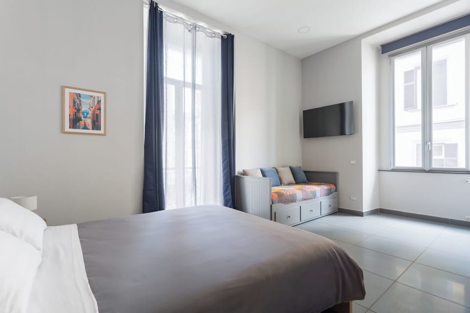 Deluxe Triple Room | Frette Italian sheets, premium bedding, down comforters