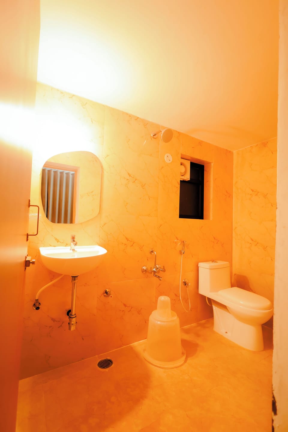 Comfort Double Room | Bathroom | Towels