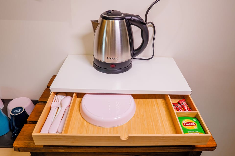 Premium Suite | Coffee and/or coffee maker