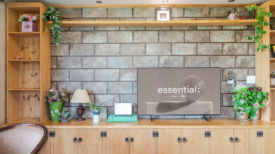 Basic Room, 2 Bedrooms (entire home) | 2 bedrooms, free WiFi
