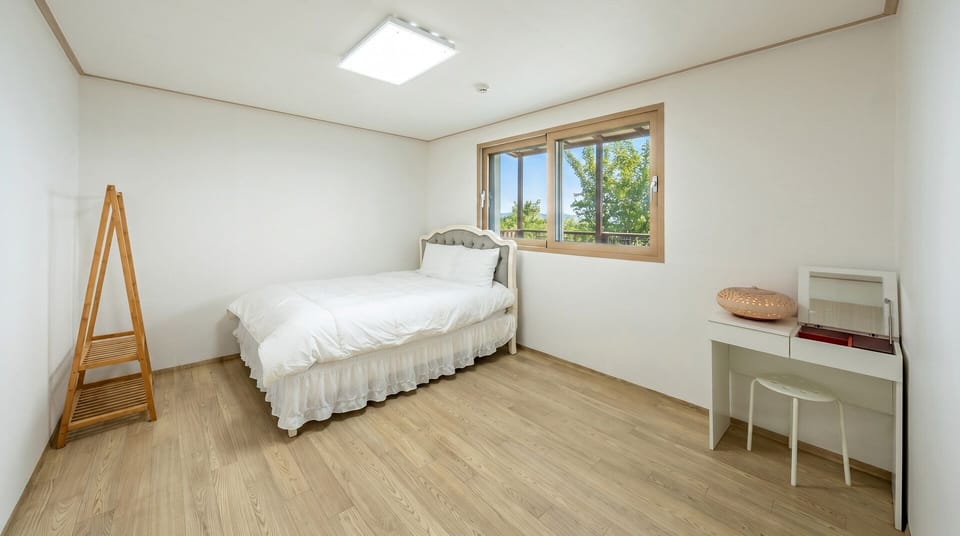 Basic Room, 3 Bedrooms (Entire House with Private BBQ) | 3 bedrooms, free WiFi