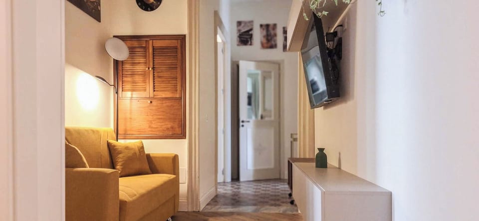 Apartment, Balcony | Living area