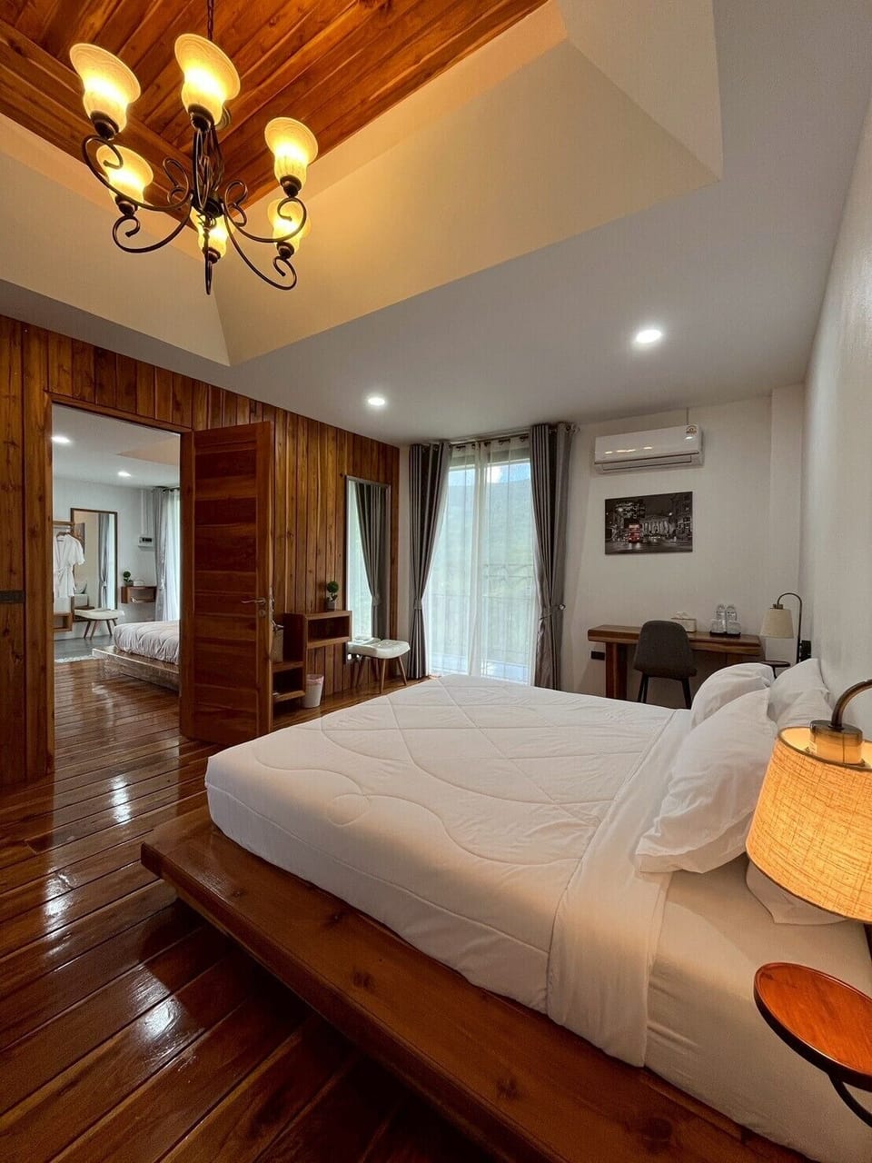 Family Room, Non Smoking, Hill View | Free WiFi, bed sheets