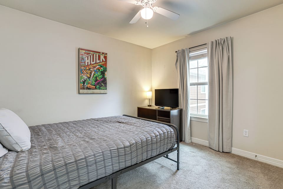 House (3 Bedrooms) | Interior