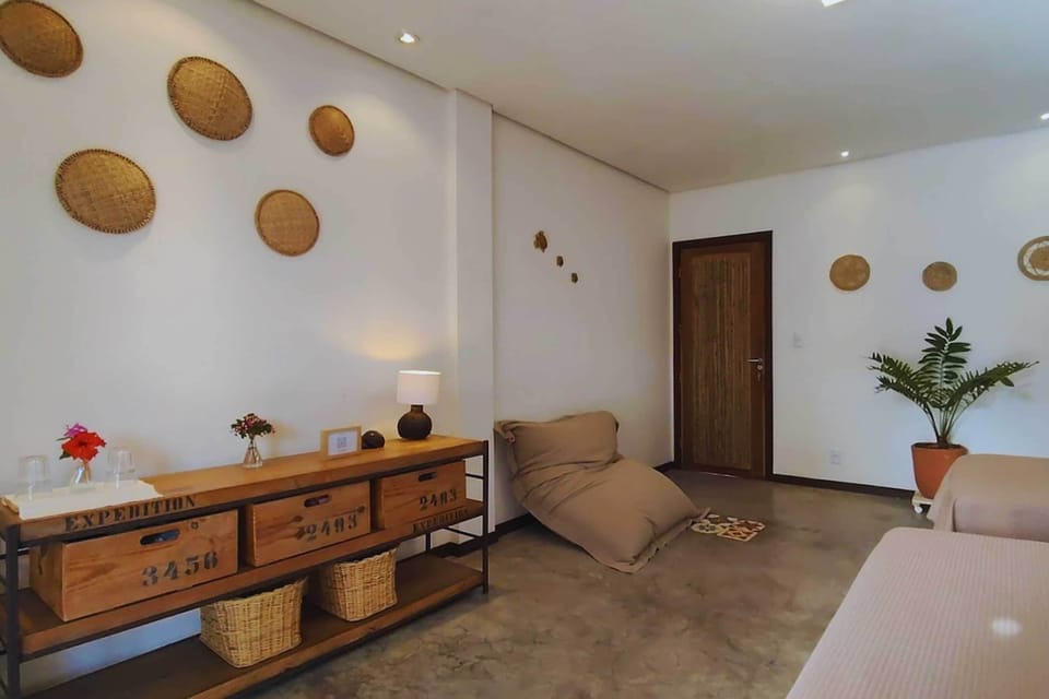 Triple Room, Garden View | Minibar, in-room safe, WiFi (free), bed sheets