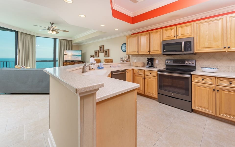 Condo, 2 Bedrooms | Private kitchen | Coffee/tea maker, fridge, oven
