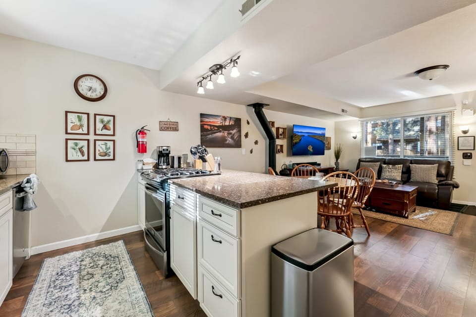 Condo, 2 Bedrooms | Private kitchen | Coffee/tea maker, fridge, oven, toaster