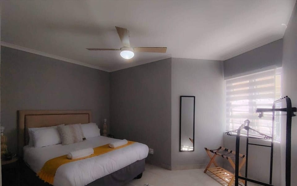 Apartment, 3 Bedrooms, Smoking, Patio | 3 bedrooms