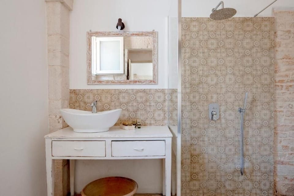 Family Apartment | Bathroom | Bathrobes, bidet, towels