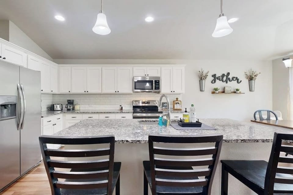 House, Multiple Beds, Garden View (Escape to Tranquility) | Private kitchen