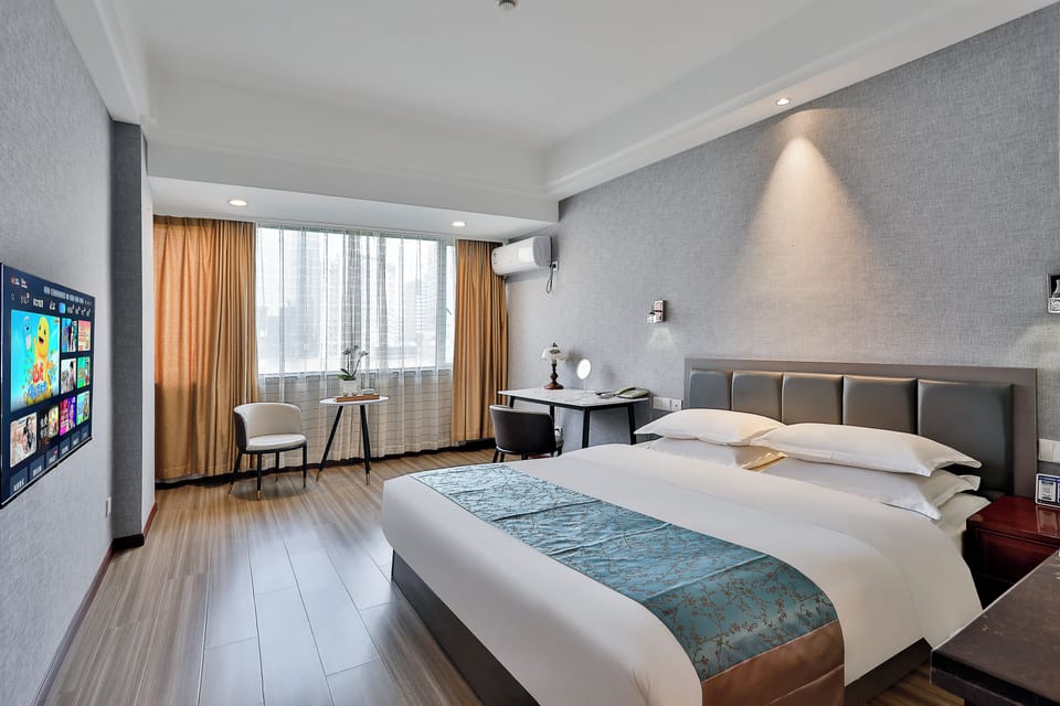 Superior Single Room, City View | In-room safe, desk, laptop workspace, blackout drapes